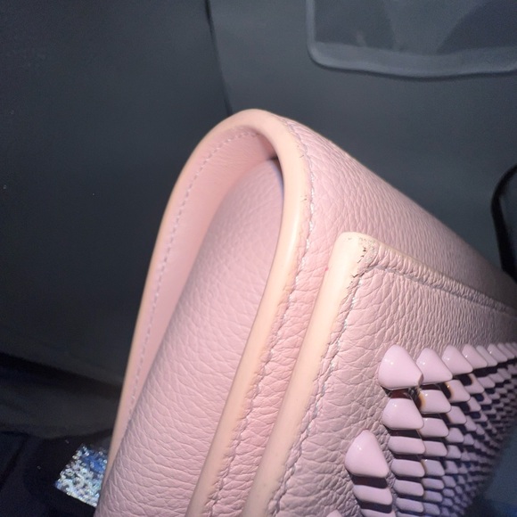 LOUBOUTIN
Pink Stud Paloma Clutch - Picture 5 of 16